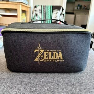 Zelda Breath of the Wild Carrying Switch Case